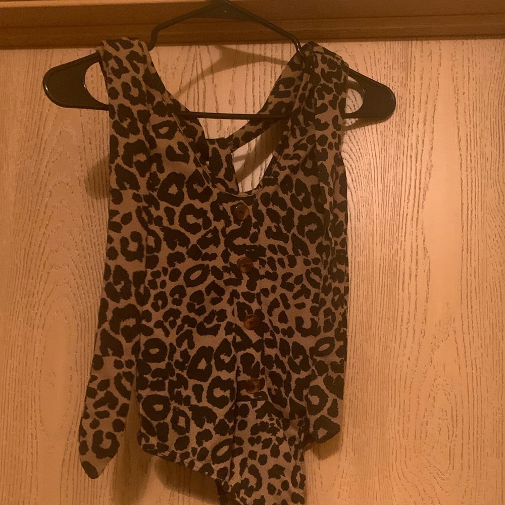 NWOT Leopard Bodysuit, Size 6